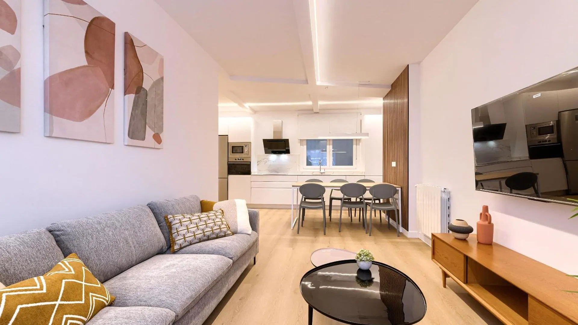 Apartment Estilo Y Comodidad Junto Al Hospital Y Central Bus Bilbao Spain
