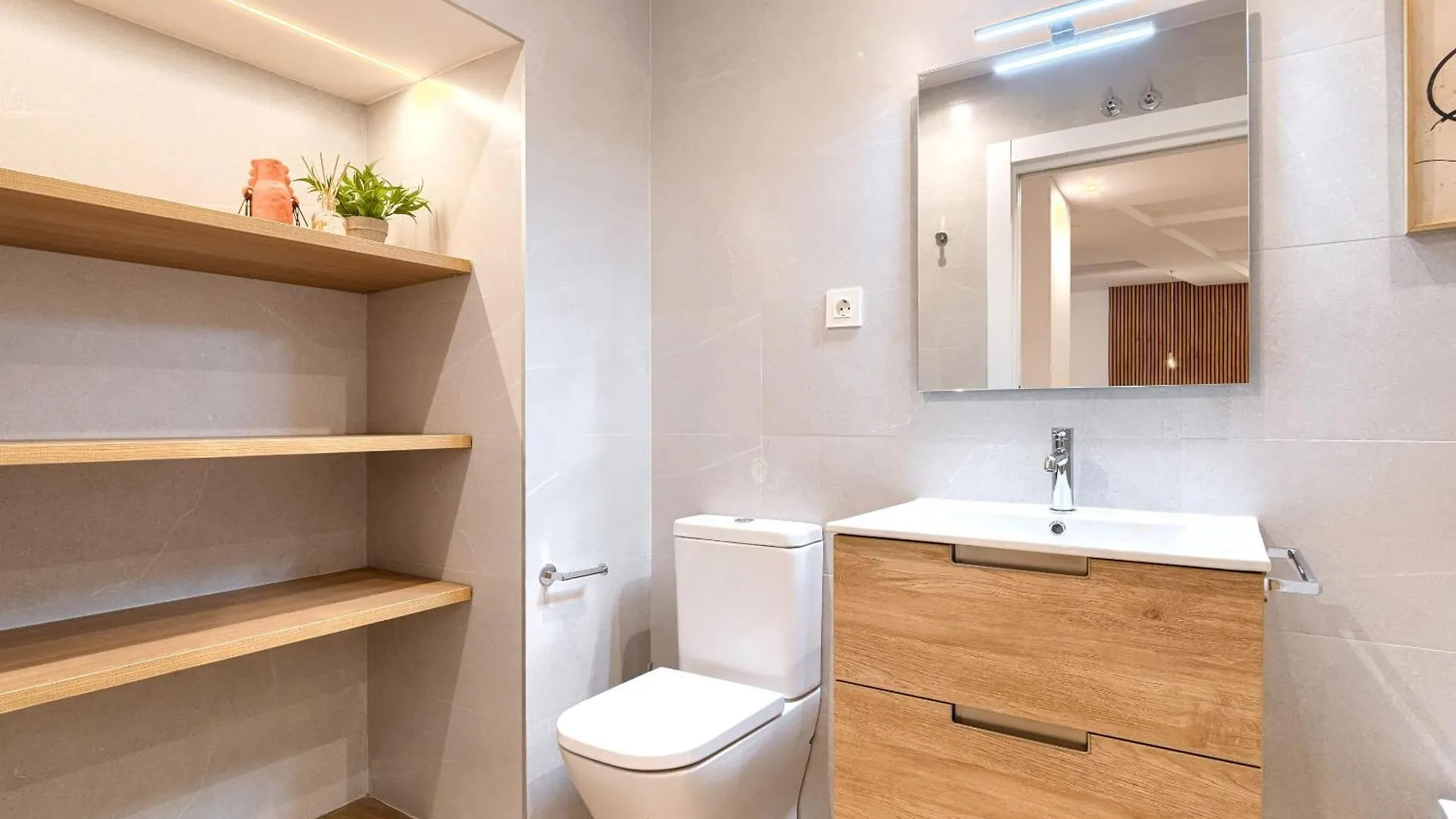 Apartment Estilo Y Comodidad Junto Al Hospital Y Central Bus Bilbao